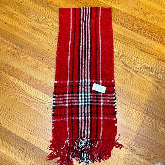 Plaid Scarf Red, White, Black - Picture 1 of 6